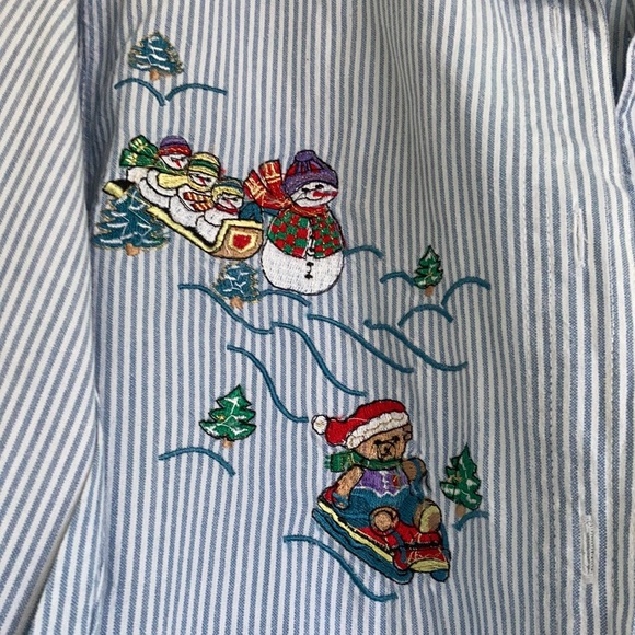 CabinCreek Women’s Holiday Button Down Shirt - L - Picture 2 of 7